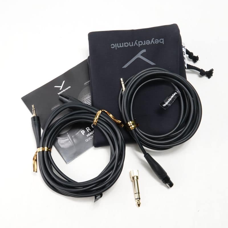 737704 [DT 700 PRO X]