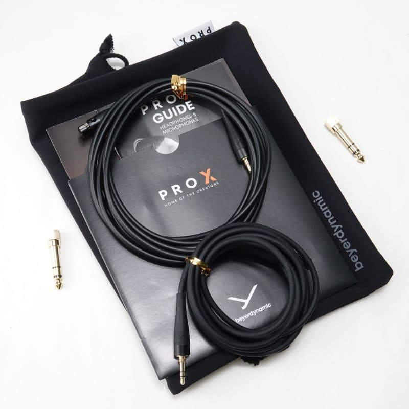 DT 900 PRO X