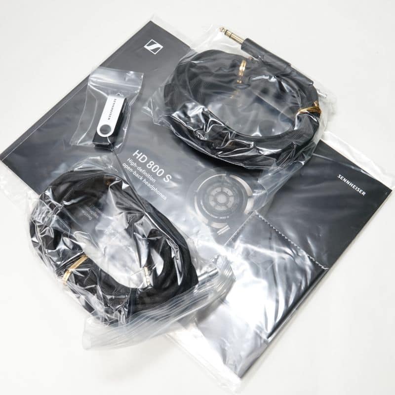 HD 800 S