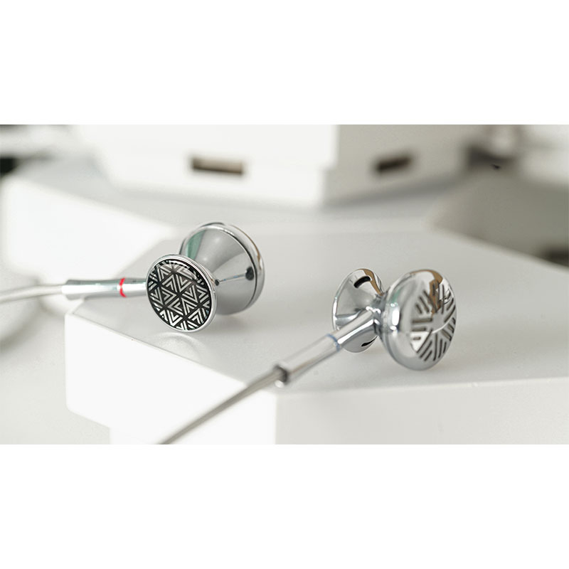 FF3 Silver [FIO-IEM-FF3-S]