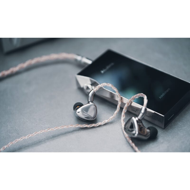 FX17 [FIO-IEM-FX17-S]（2025年7月18日発売予定）