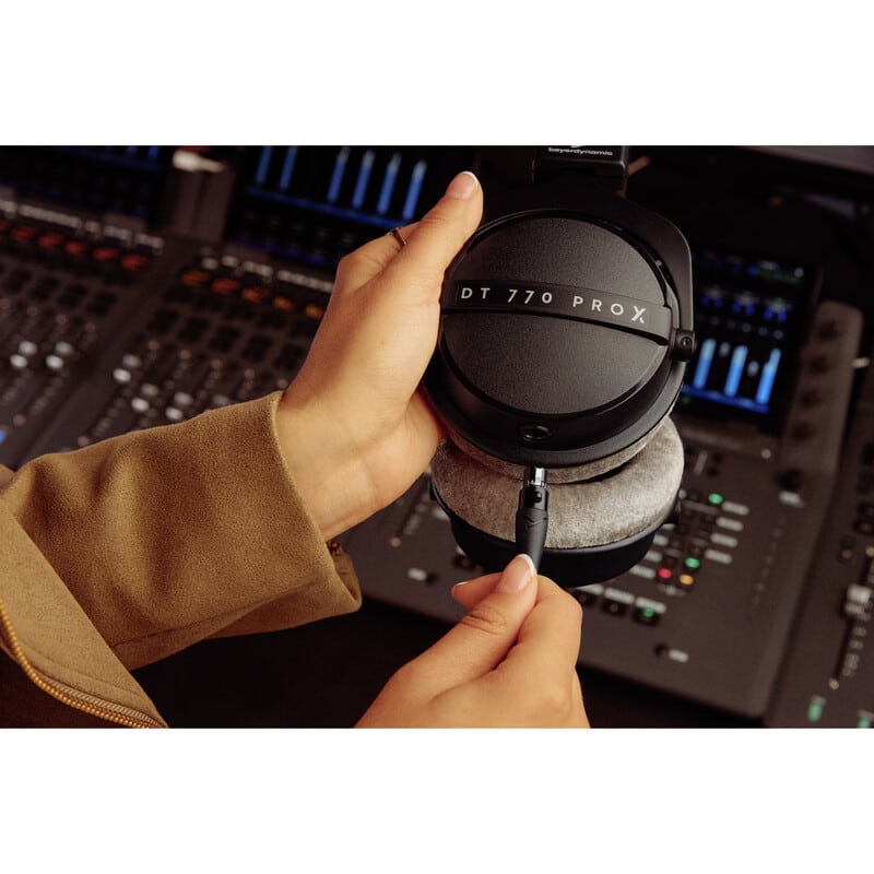 DT 770 PRO X 48 Ω(2025年11月1日発売予定)