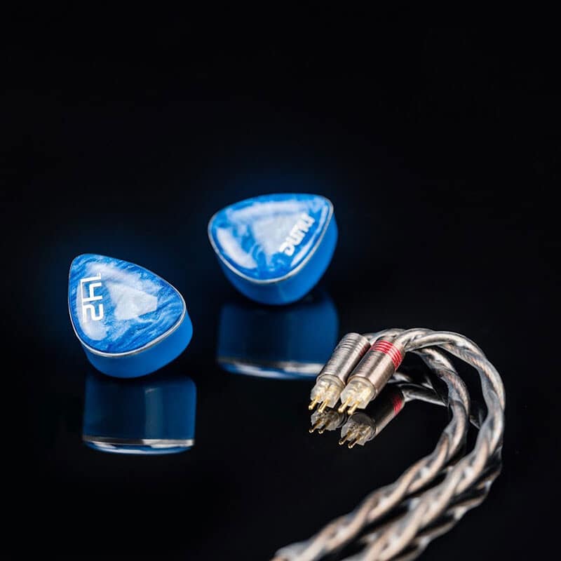 DN 142（2025年12月5日発売予定）