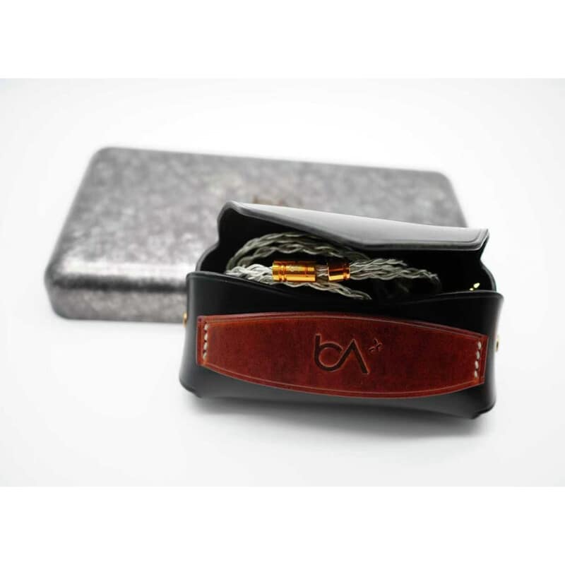 Initium Uno [BEA-2458]（2025年12月24日発売予定）