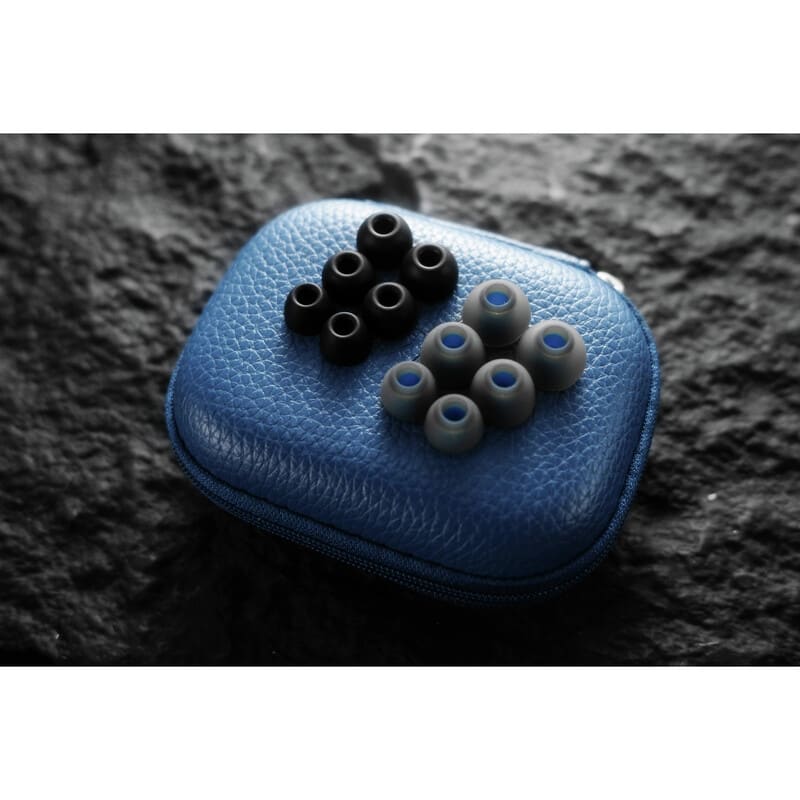 bijou(2026年4月10日発売予定)