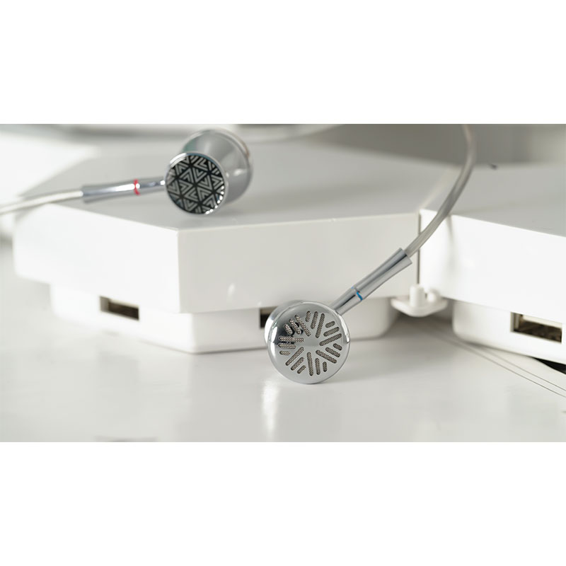FF3 Silver [FIO-IEM-FF3-S]