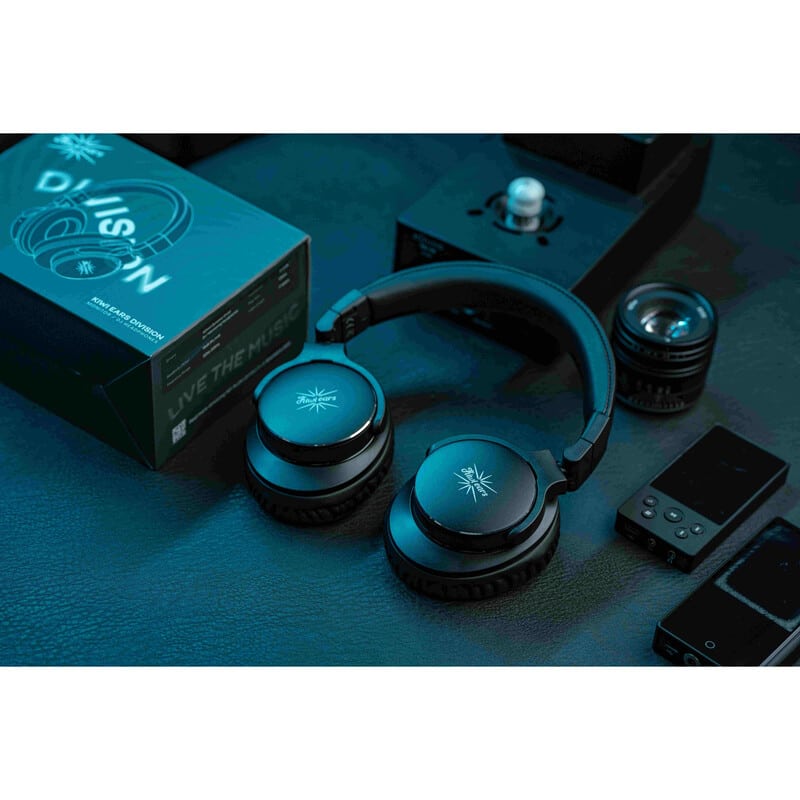 Division - Black
