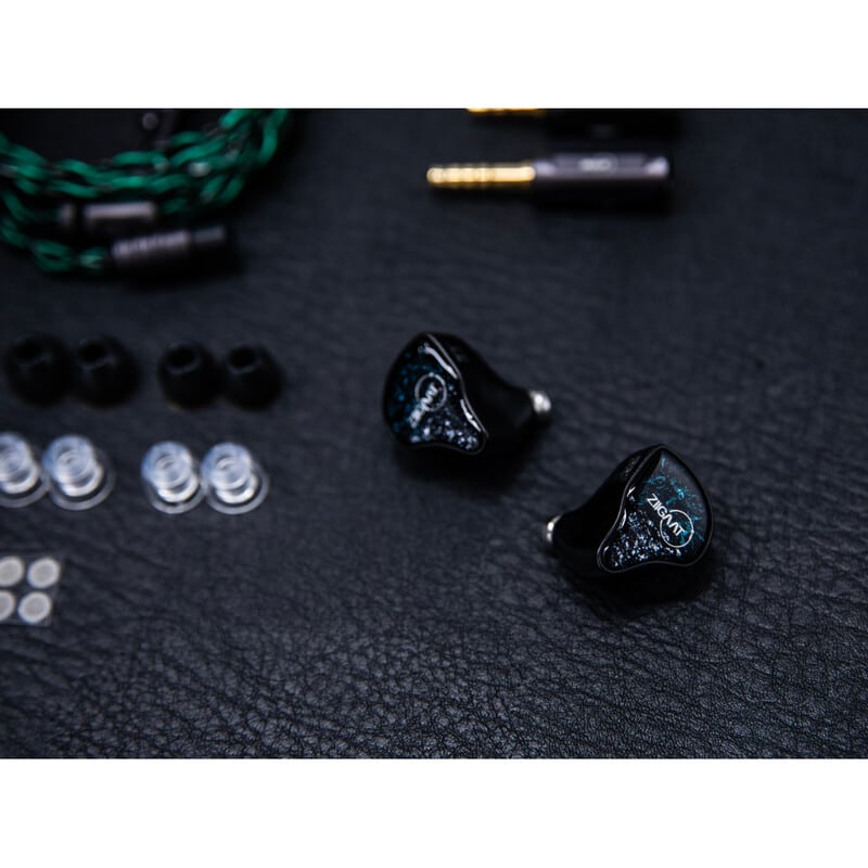 ZiiGaat x Hangout.Audio: Odyssey 2(2025年11月28日発売予定)