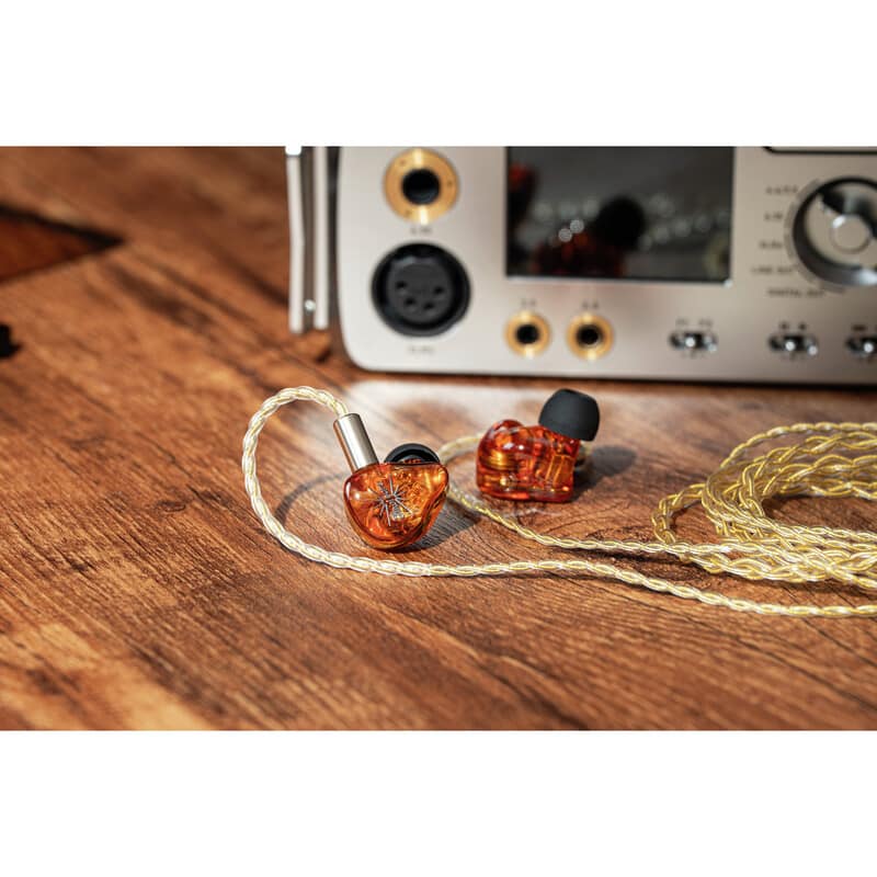 Kiwi Ears Kiwi Ears x ふぐみかん: Ember 新品｜フジヤエービック
