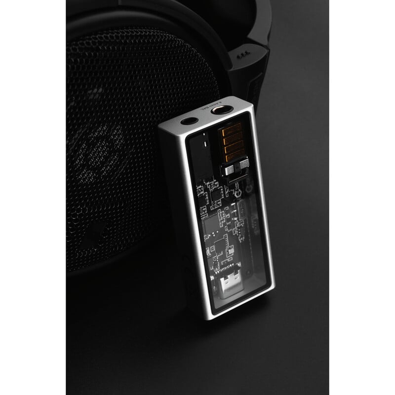 M15C（2025年6月27日発売予定）