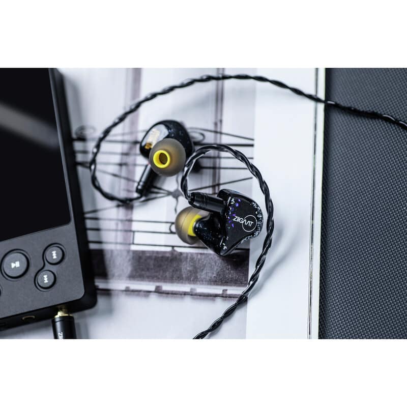 ZiiGaat x Jays Audio ESTRELLA（2025年6月20日発売予定）