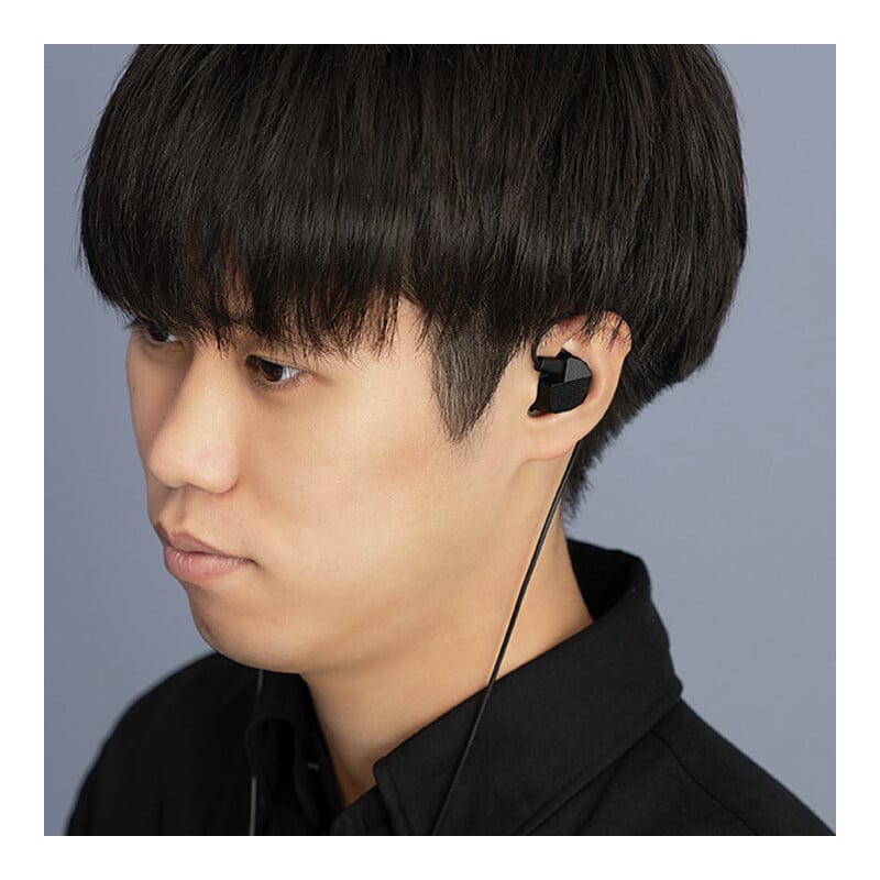 A2000（2025年12月12日発売予定）