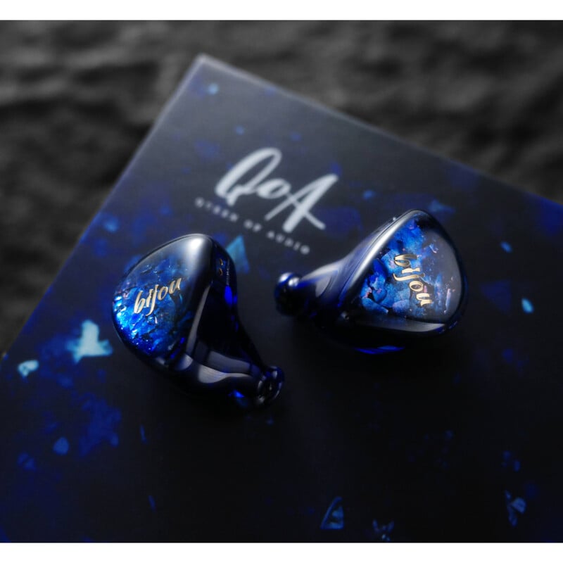 bijou(2026年4月10日発売予定)