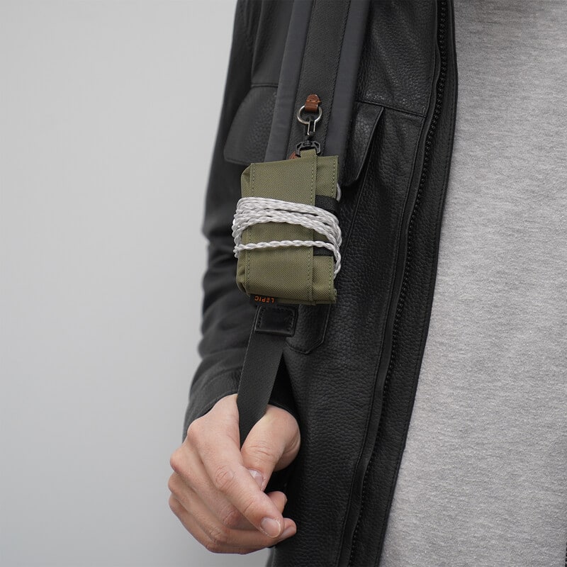 LEPIC IEM CLIPBAG Khaki [LPC-CB-KHA]