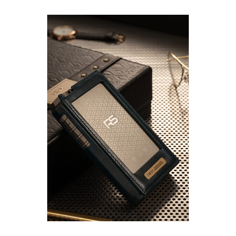 RS8