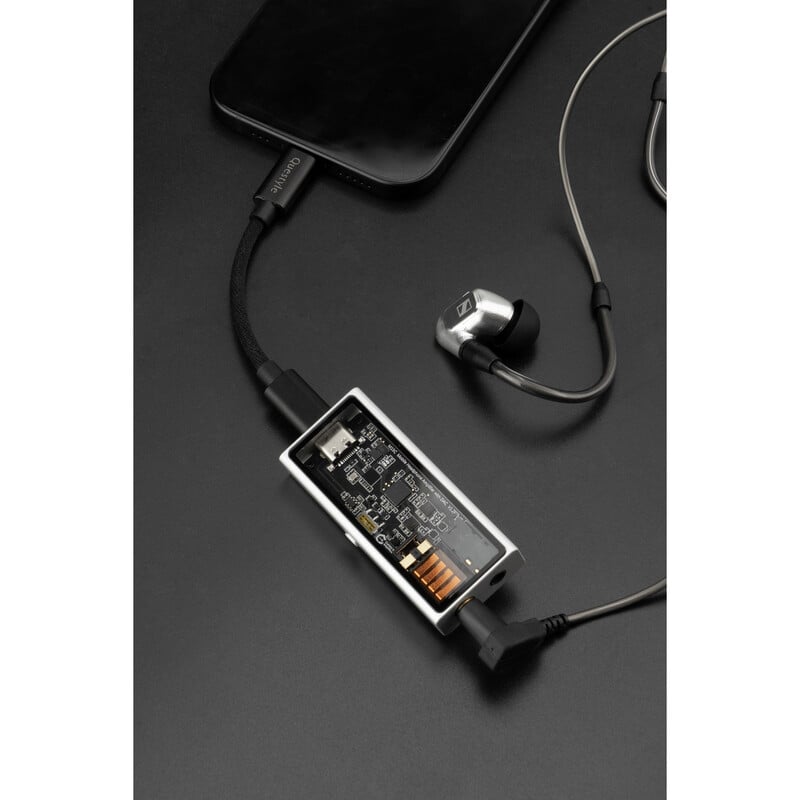 M15C（2025年6月27日発売予定）