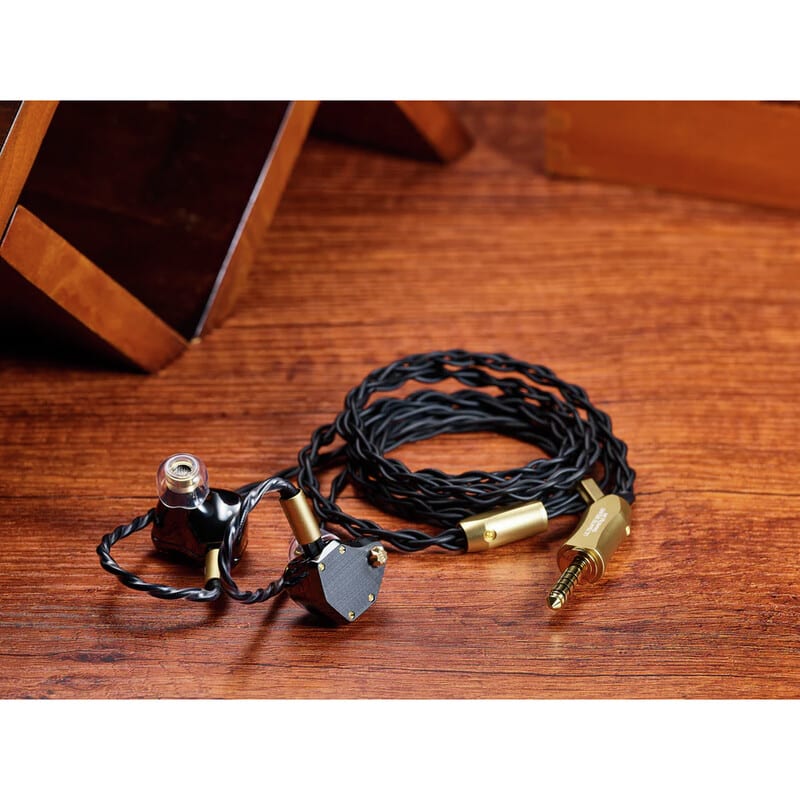 Mest Jet Black [UNM-1901]（2025年6月27日発売予定）