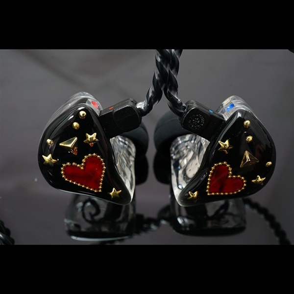 CW-U02a (Red Heart)