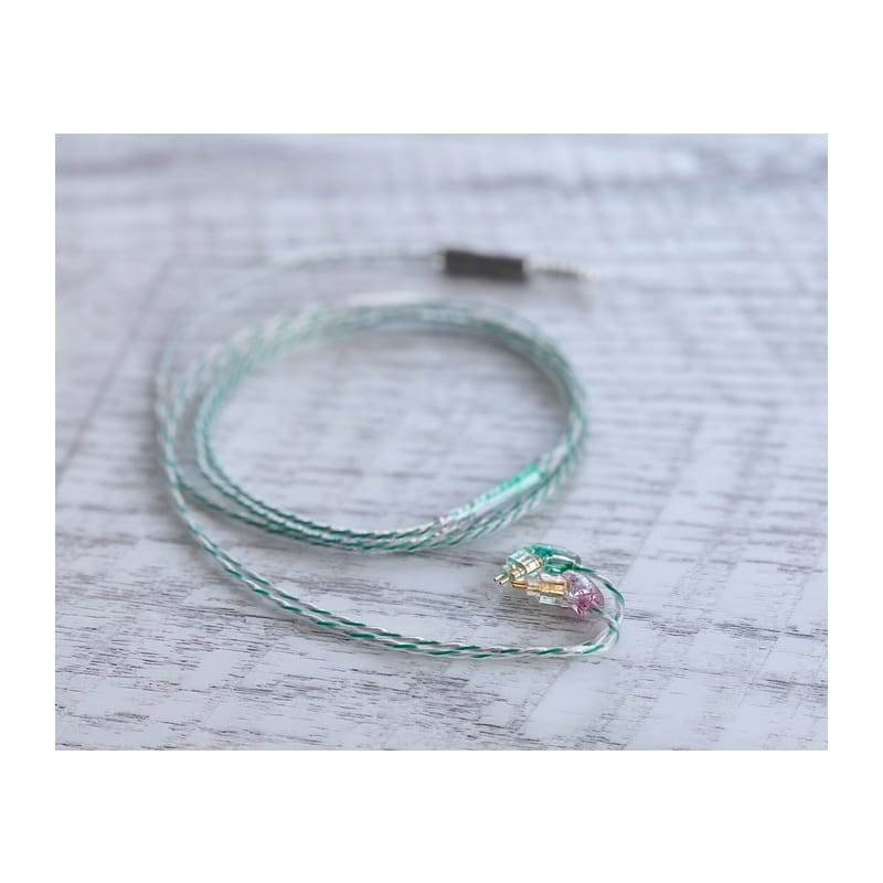 WAGNUS (ワグナス) Mix Sungrazer × Easter Lily 4.4mm 5極 トープラ販売製 黄銅材 銀メッキプラグ  Custom 2pin ロゴ＆イヤーコネクタアートワーク｜イヤホンケーブル (Earphone Cables)｜フジヤエービックネットショップ