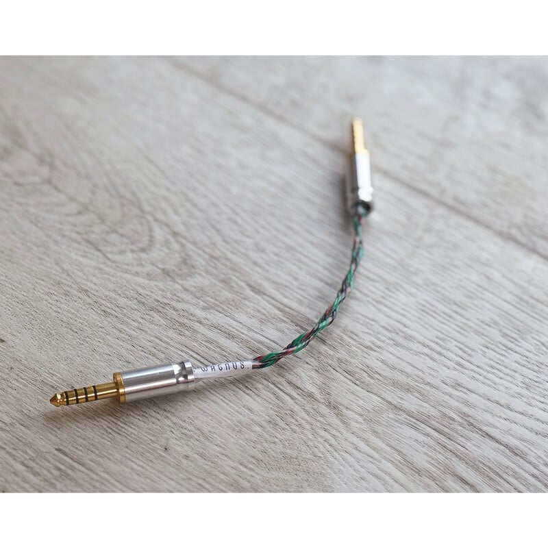 Watermelon Strelitzia IC / IN : 4.4mm 5極 オヤイデ製 金メッキプラグ OUT : 4.4mm 5極 オヤイデ製 金メッキプラグ
