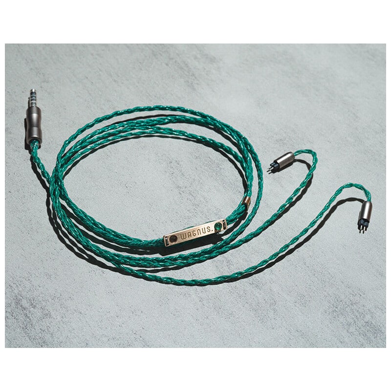 Mouton Emeraude / 4.4mm 5極 トープラ販売製 CINQBES純銅材 銀ストレートメッキプラグ / CINQBES 銀ストレートメッキ Custom 2pin / エメラルド・シングル装飾