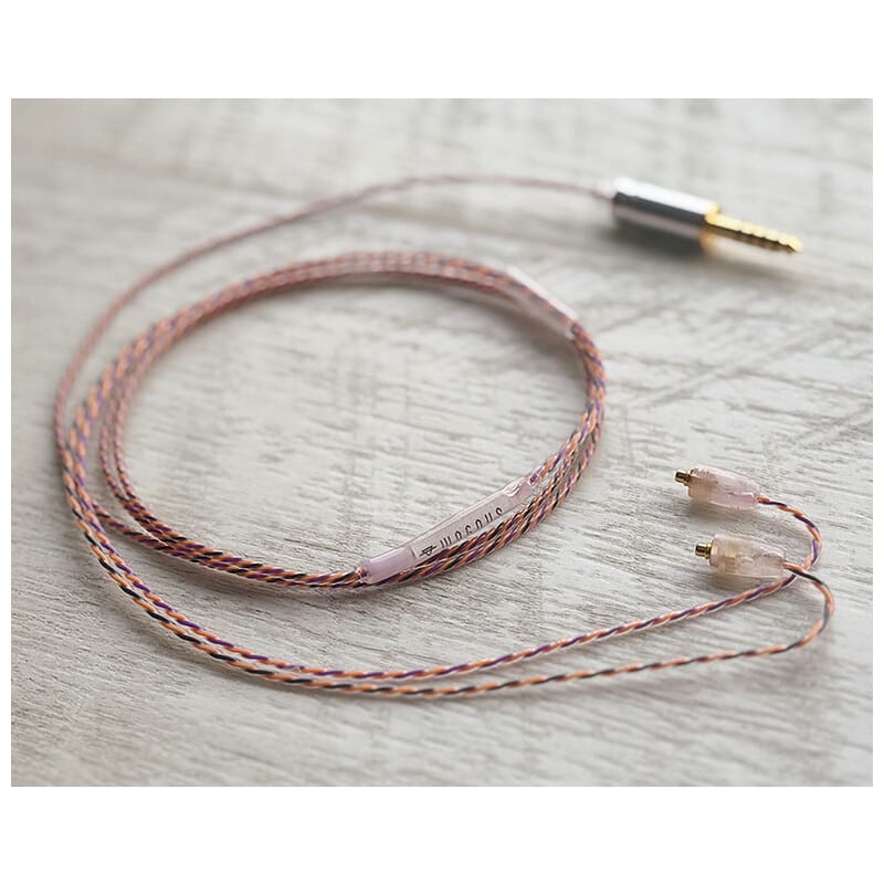 Halloween Lily / 4.4mm 5極 AEC製金メッキプラグ / MMCX / ロゴ＆イヤーコネクタアートワーク