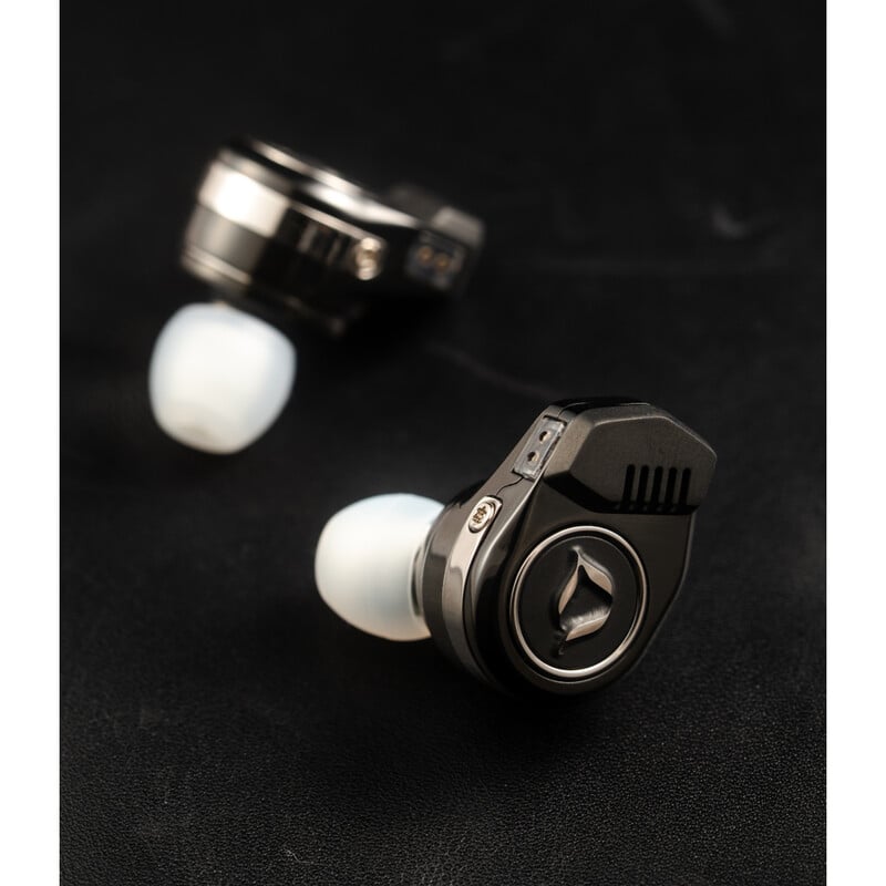 VENTURA(2025年11月7日発売予定)