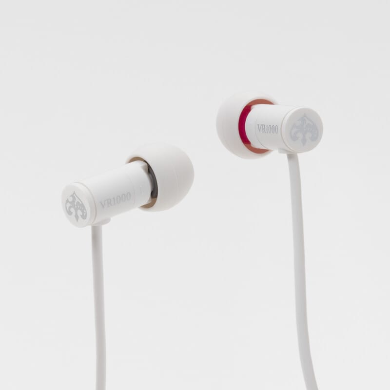 VR1000 for ASMR Patra White