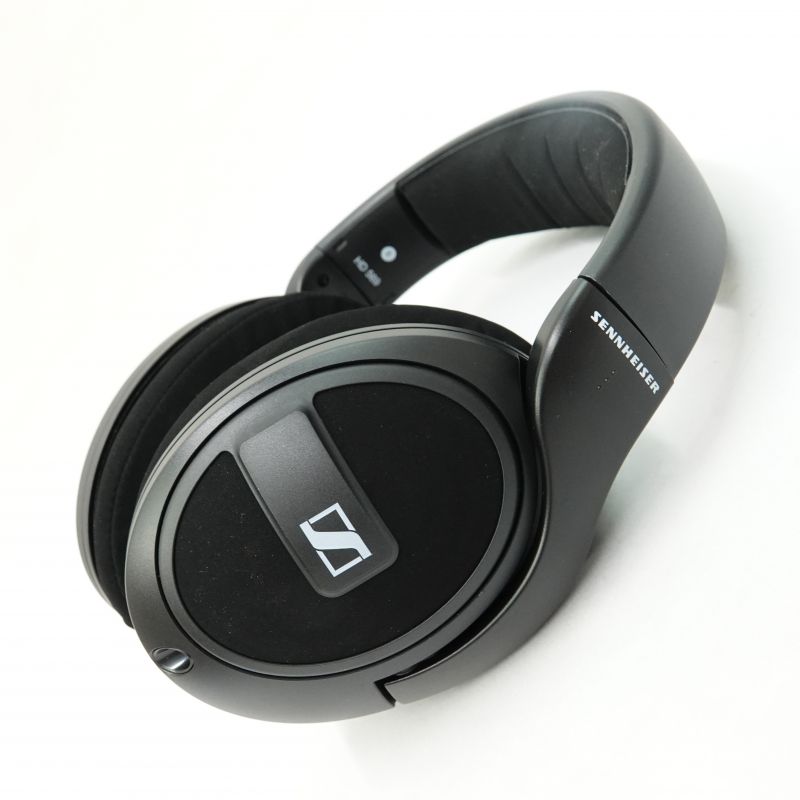 HD569