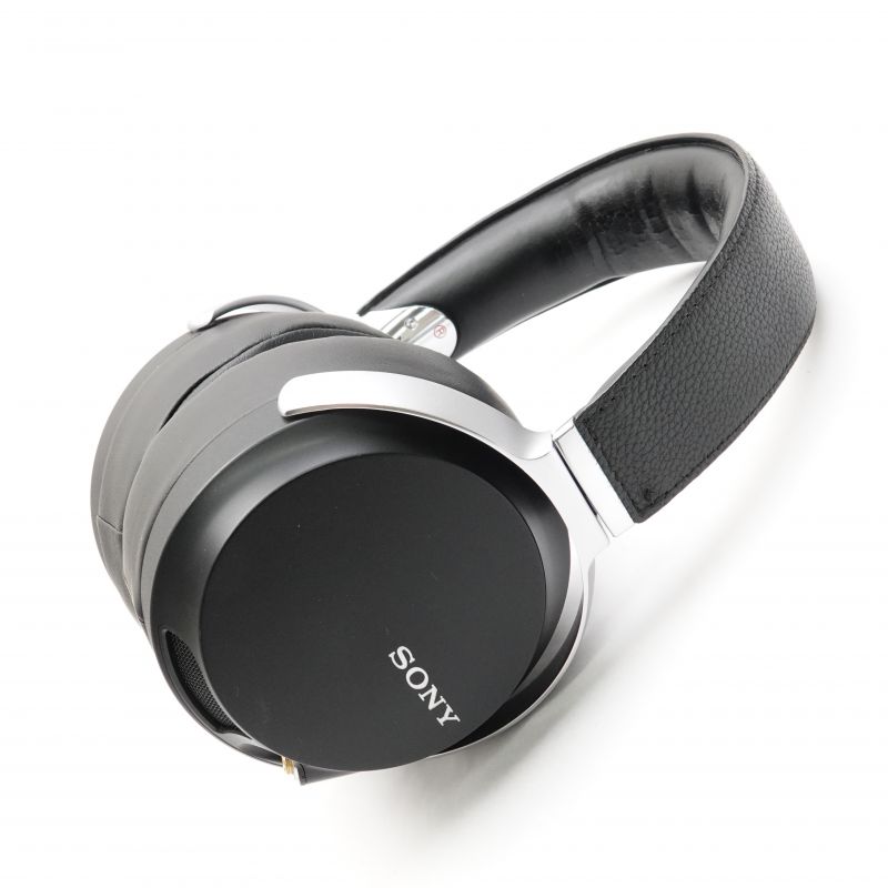 MDR-Z7