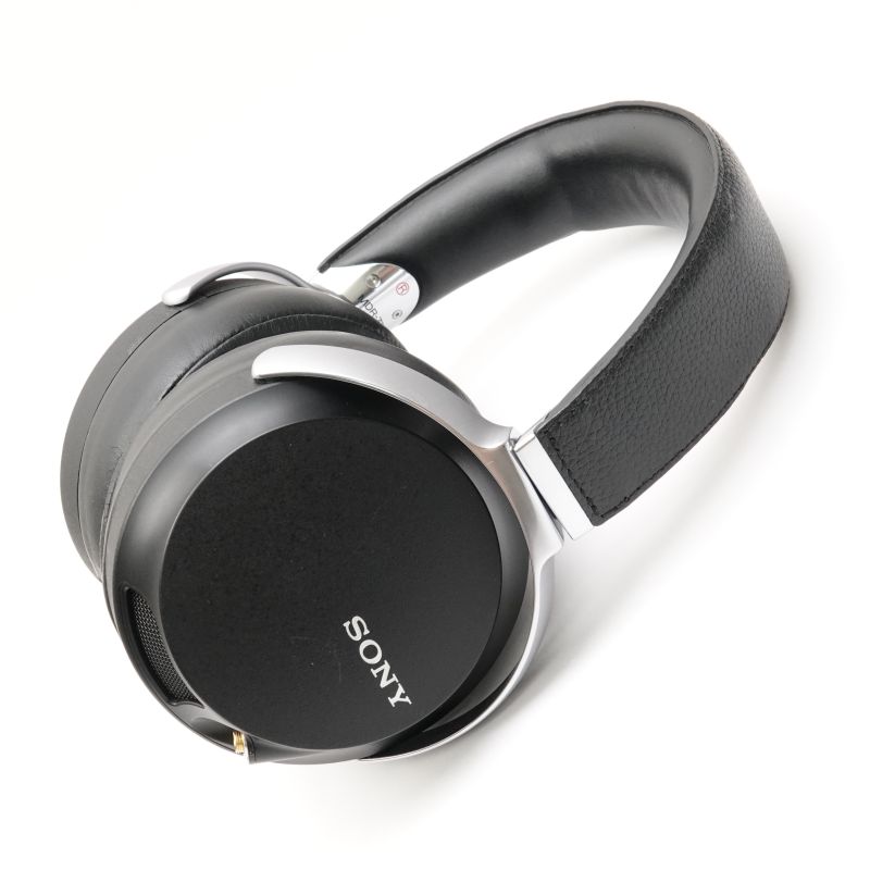 MDR-Z7
