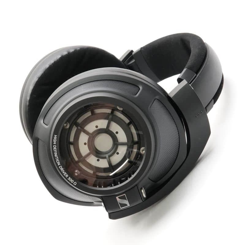 HD 820