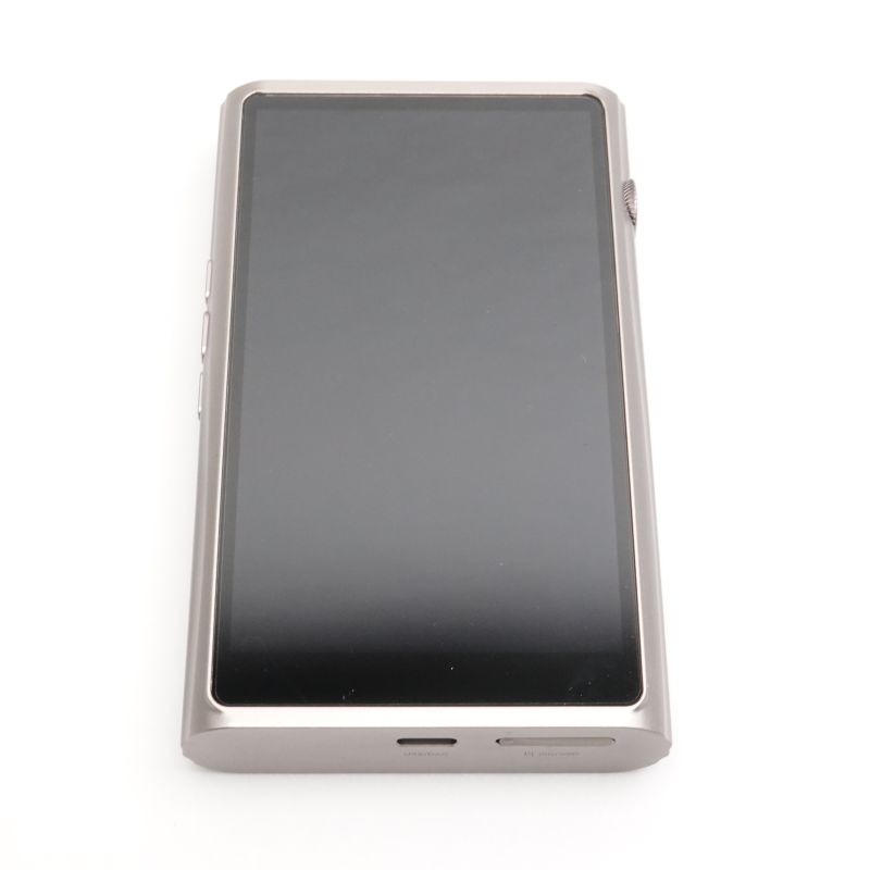 M7 (Titanium)