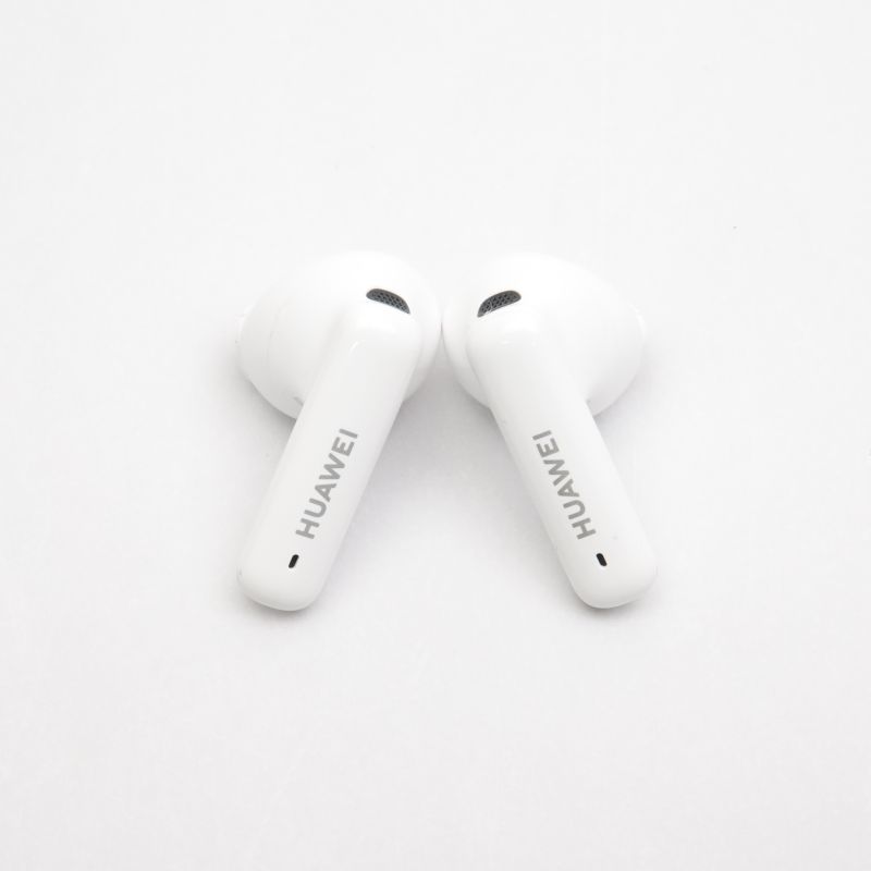 FreeBuds 6i ホワイト
