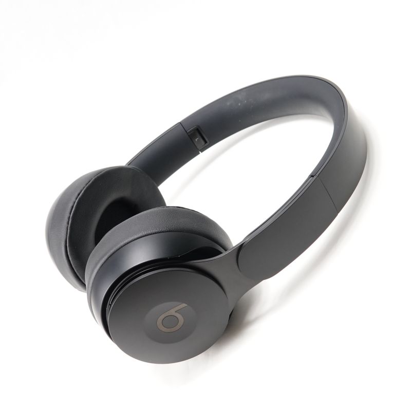 Beats Solo Pro ブラック [MRJ62FE/A]