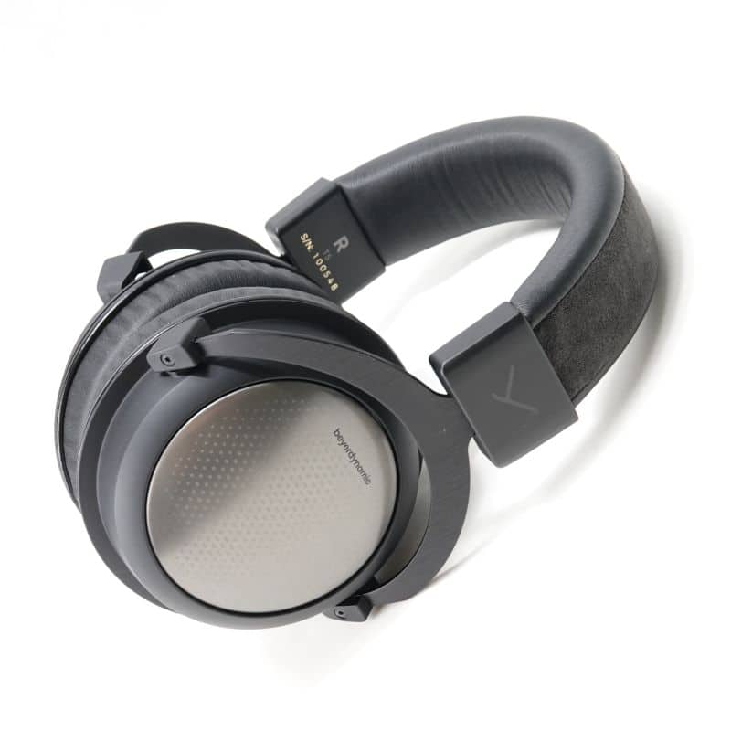 T5 (3rd generation) [717789]