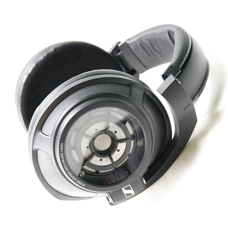 HD 820