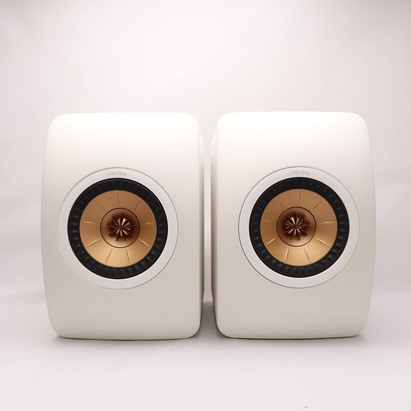 LS50 Meta/Mineral White