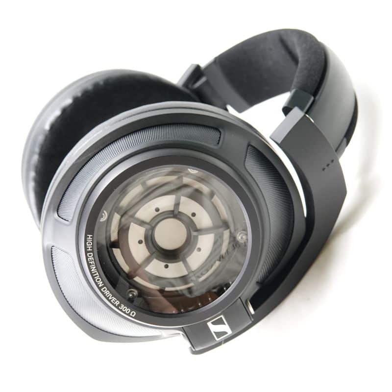 HD 820
