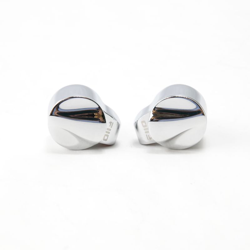 FIIO FD15 Silver [FIO-IEM-FD15-S] AB+ランク 中古｜フジヤエービック
