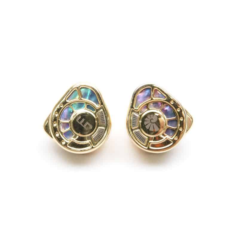 Nautilus(Universal Fit)