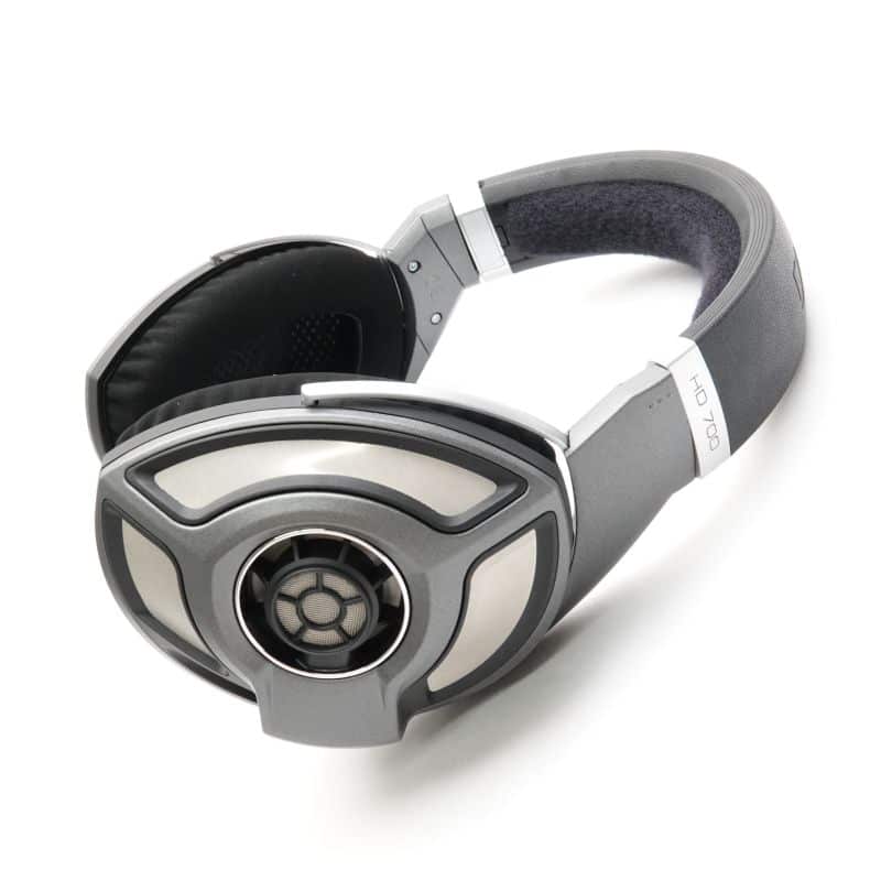 HD700