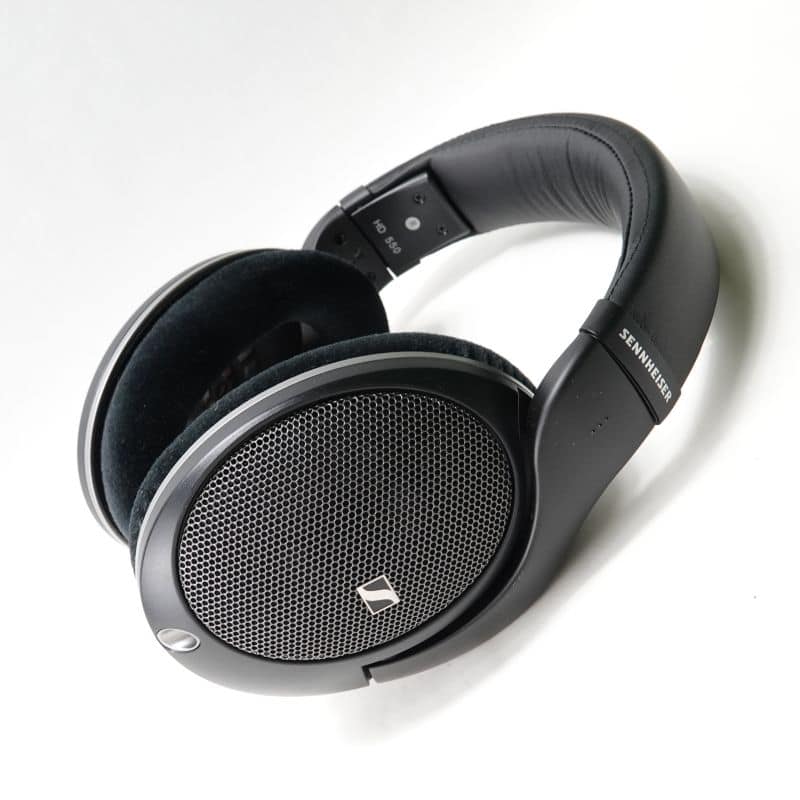 HD 550