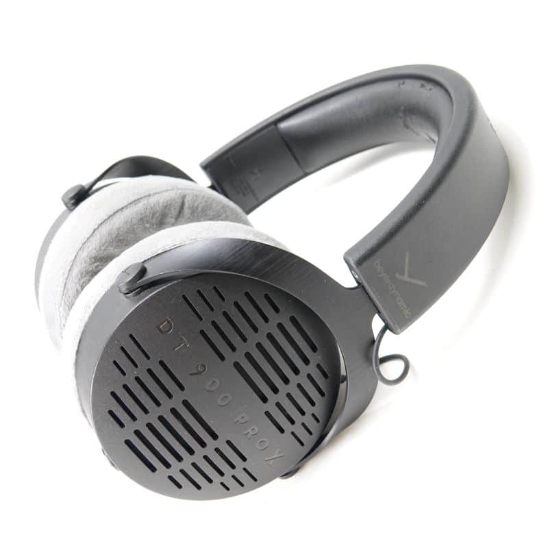 DT 900 PRO X