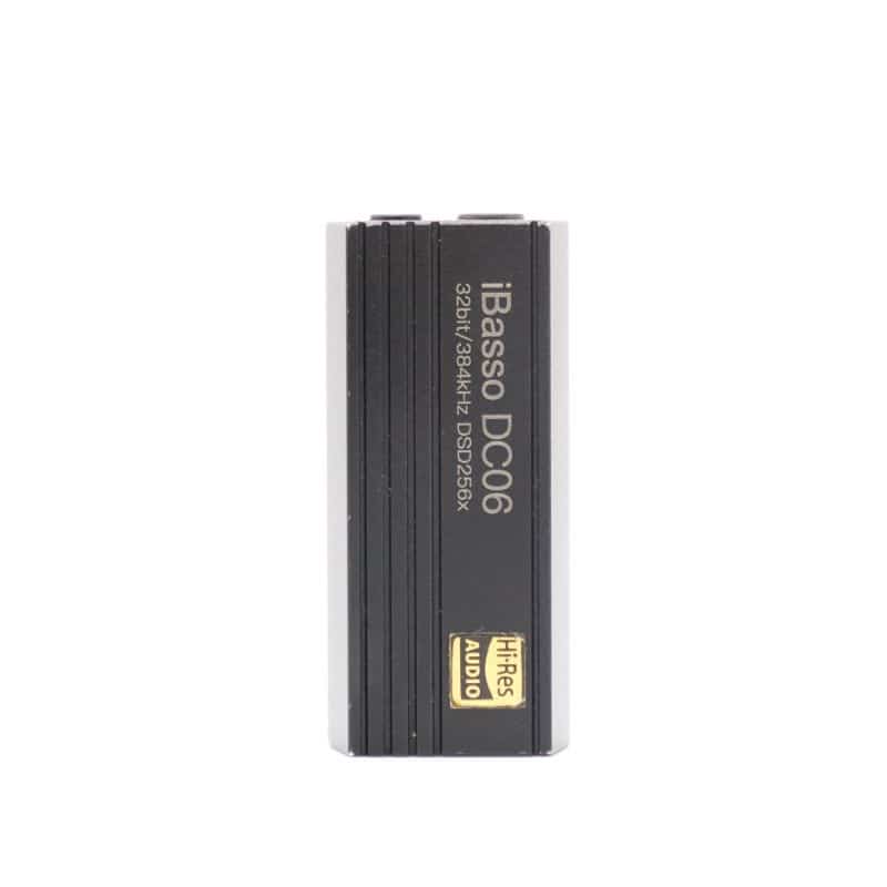 DC06 (Black)