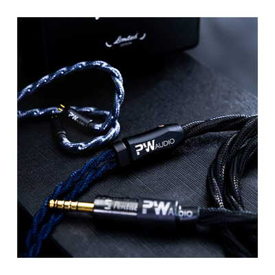 PW Audio Moloch CIEM 2pin 4.4mm バランス