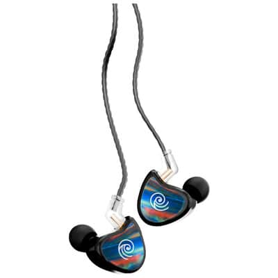 THREE(2025年12月19日発売予定)