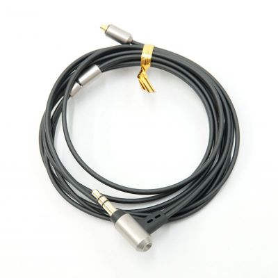 onso 06 3.5(3極)-MMCX(L/R) イヤホンケーブル 1.2m iect_06_ub3m_120 onso 06 3.5(3極)-MMCX(L⁄R) イヤホンケーブル 1.2m iect_06_ub3m_120