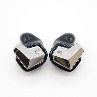 【pikolittle】Campfire Audio IO【中古品】 Campfire Audio イヤホン・ヘッドホン 商品一覧｜新品・中古通販