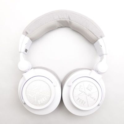 ULTRASONE Signature PURE WHITE [ULT-SIG-PURE-WHT] 中古